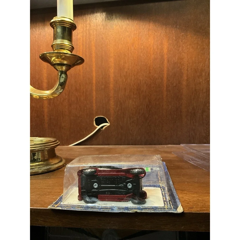 Tomy Pocket Cars No. 03-60 Datsun's First Car - Unopened